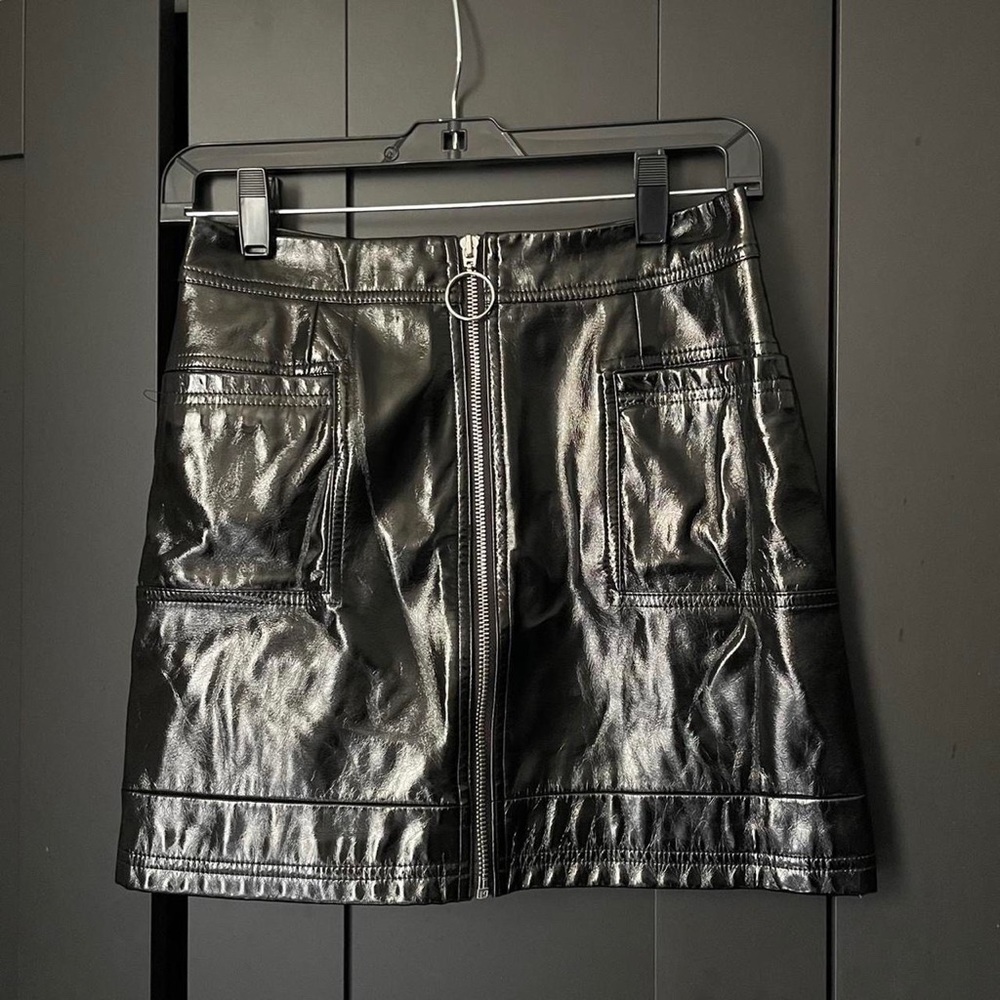 Patent skirt